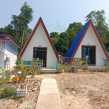 Blue Zone Hostel Kaoh Touch Exterior photo