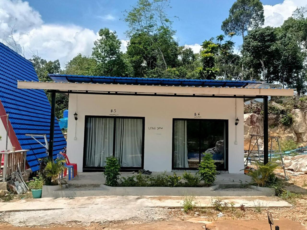 Blue Zone Hostel Kaoh Touch Exterior photo