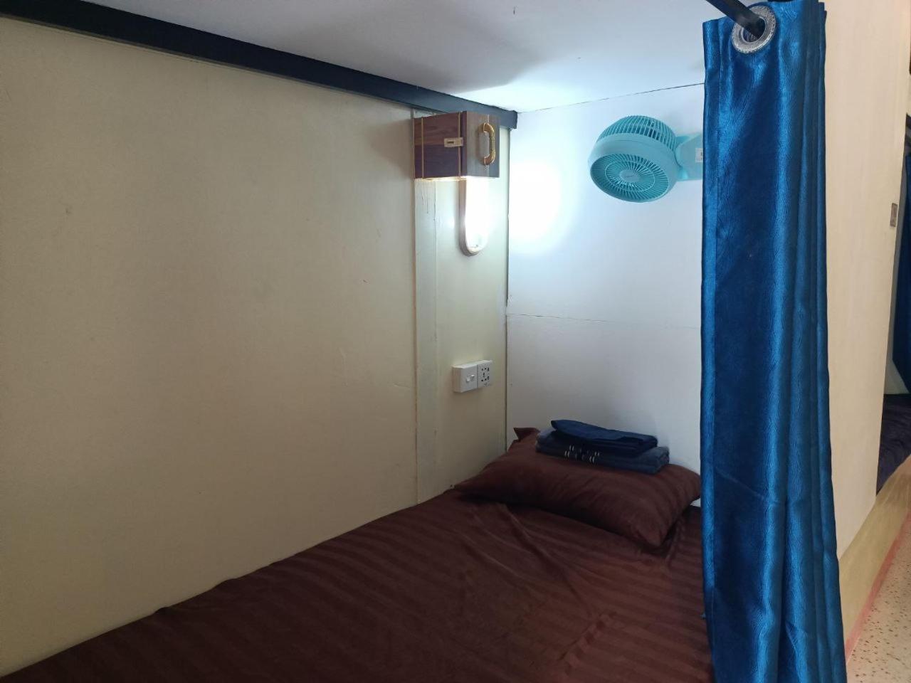 Blue Zone Hostel Kaoh Touch Exterior photo
